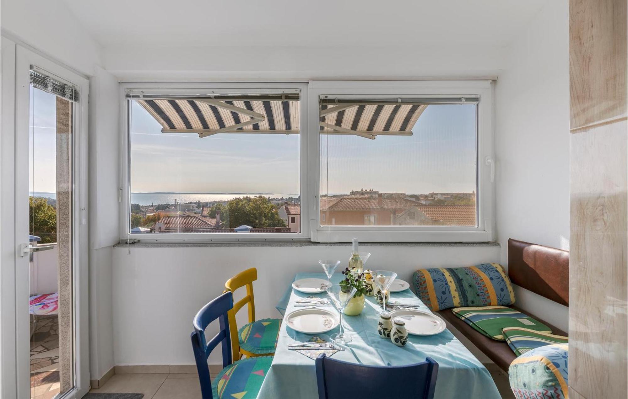 Beautiful Apartment In Barbariga With Kitchen Eksteriør billede